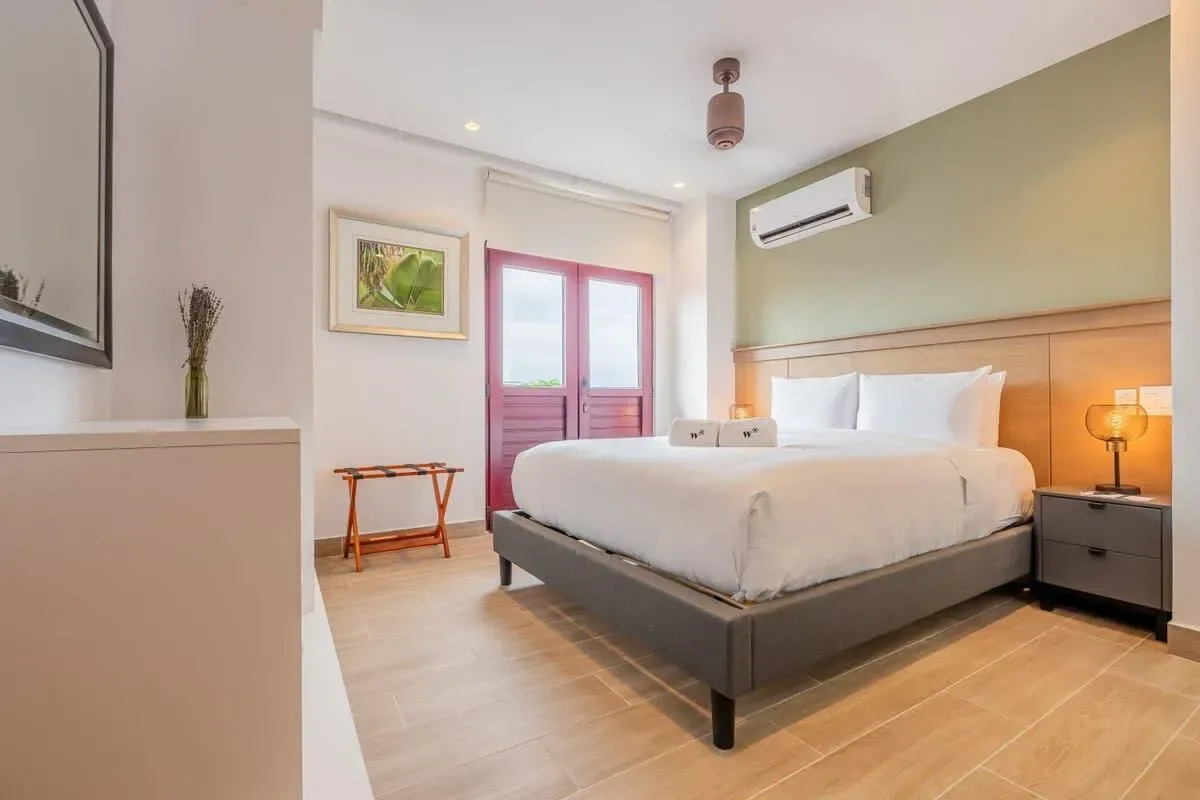 Luxury 2BR in Casco Antiguo w/ Rooftop