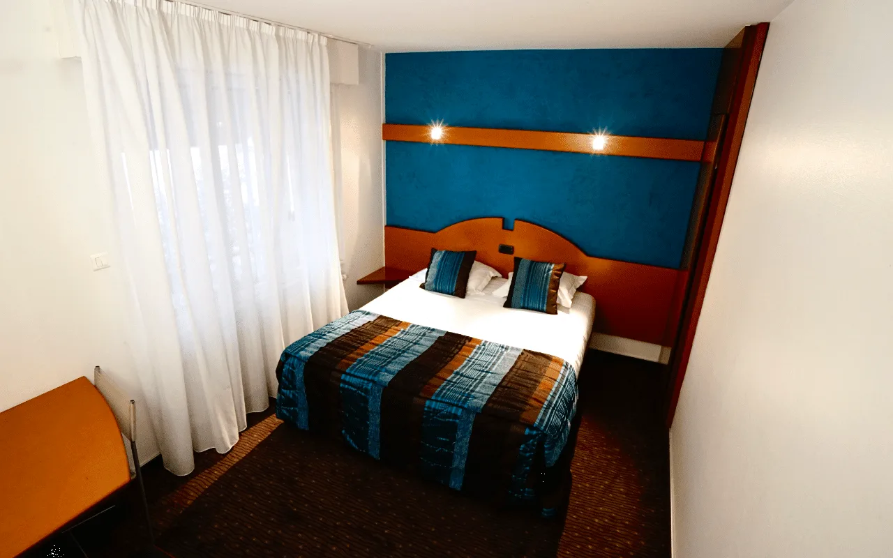 Classic quadruple room