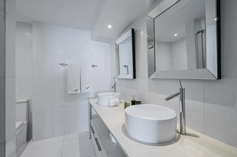 Exclusive 2BR in Marbella w/ Balcony