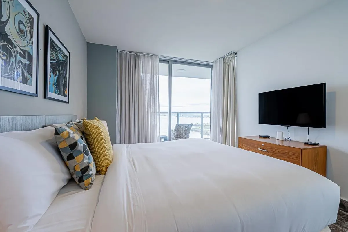 Exclusive 2BR in Marbella w/ Balcony