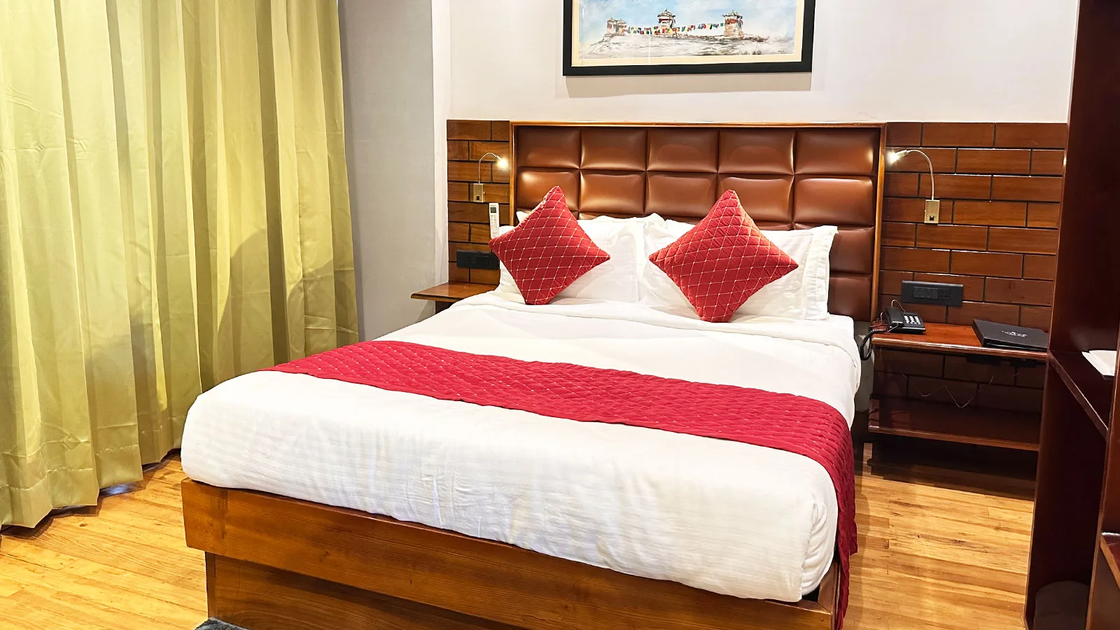Numinous Hotel