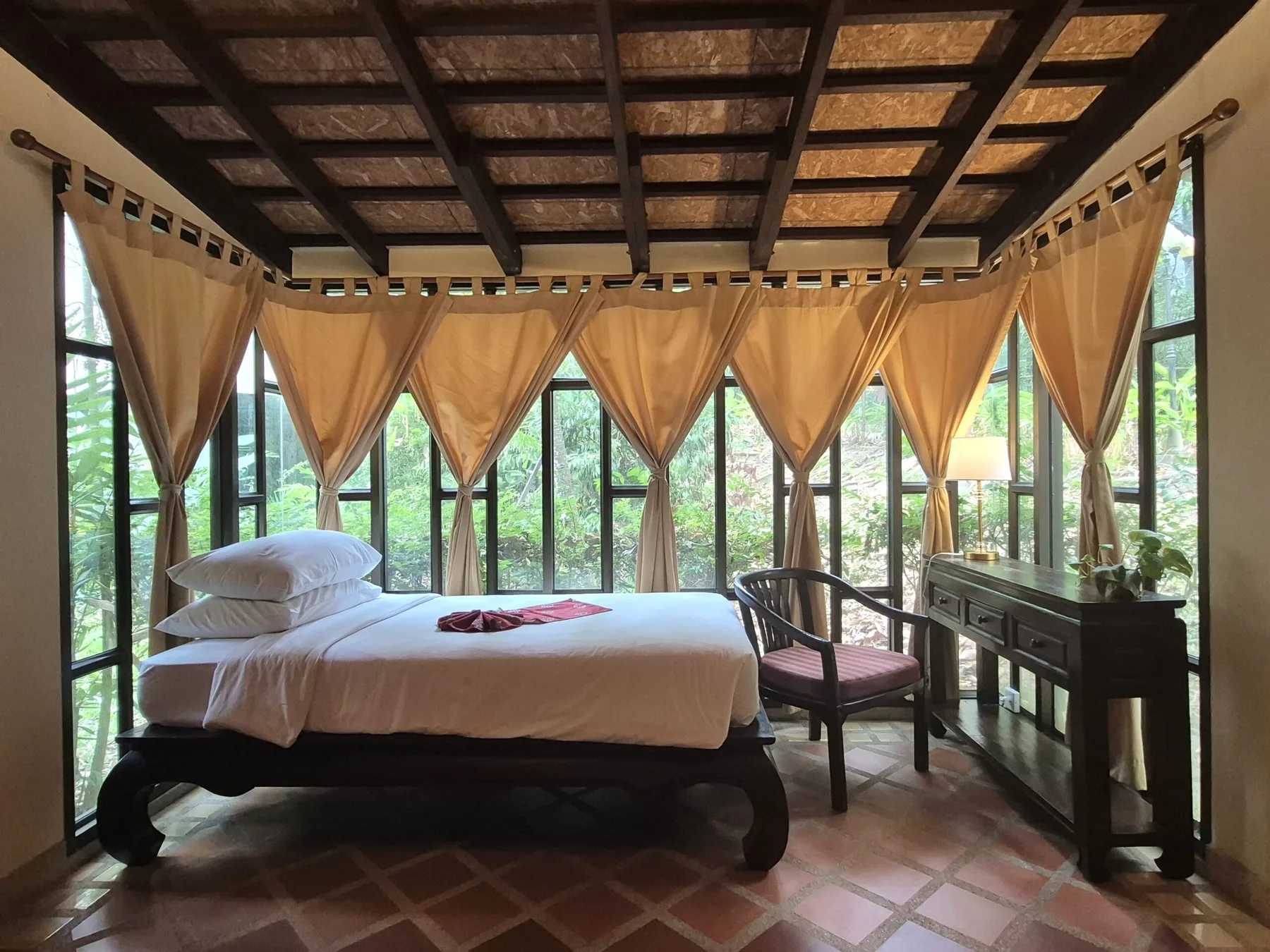Cama supletoria de la villa triple