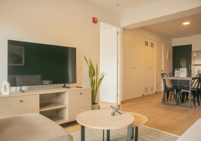 Fresh & Modern 1BR w/ Balcony in Miraflores