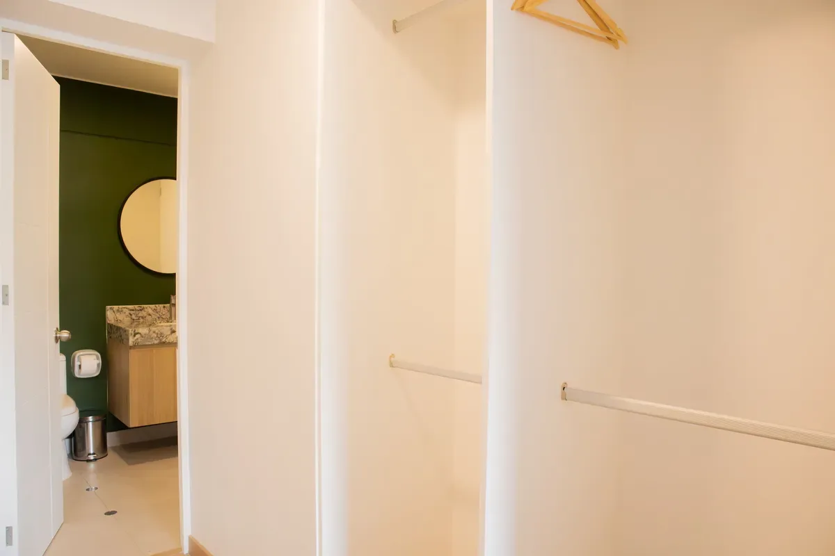 Fresh & Modern 1BR w/ Balcony in Miraflores