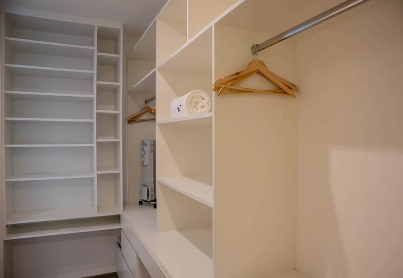 3BR w Balcony near Malecon in Miraflores