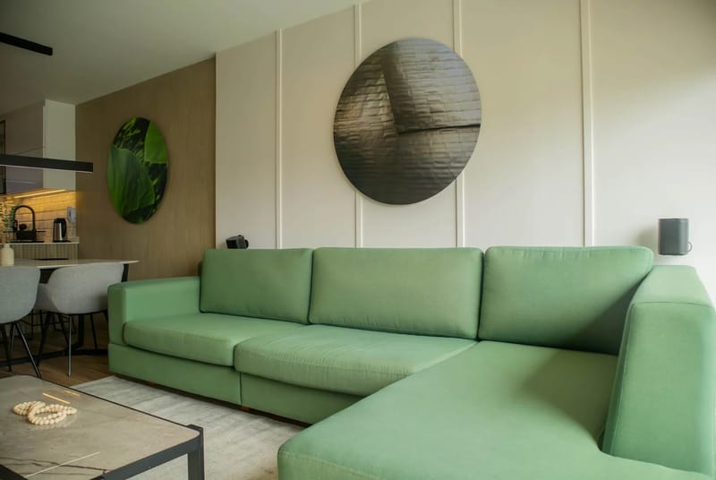 3BR w Balcony near Malecon in Miraflores