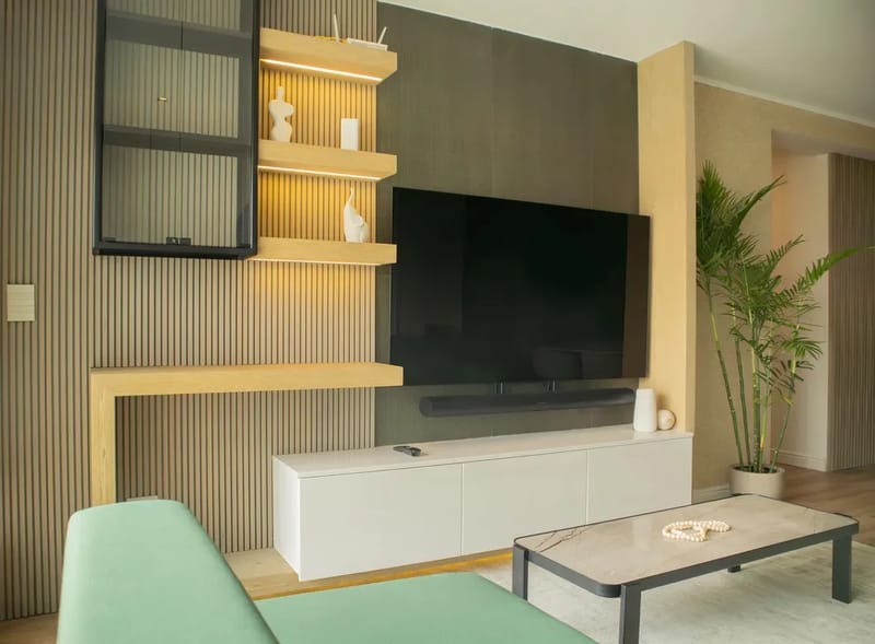 3BR w Balcony near Malecon in Miraflores