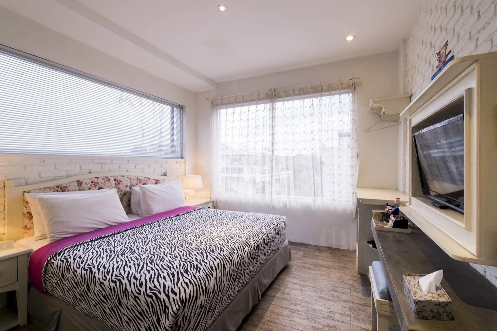 Summerbird Bed & Brasserie