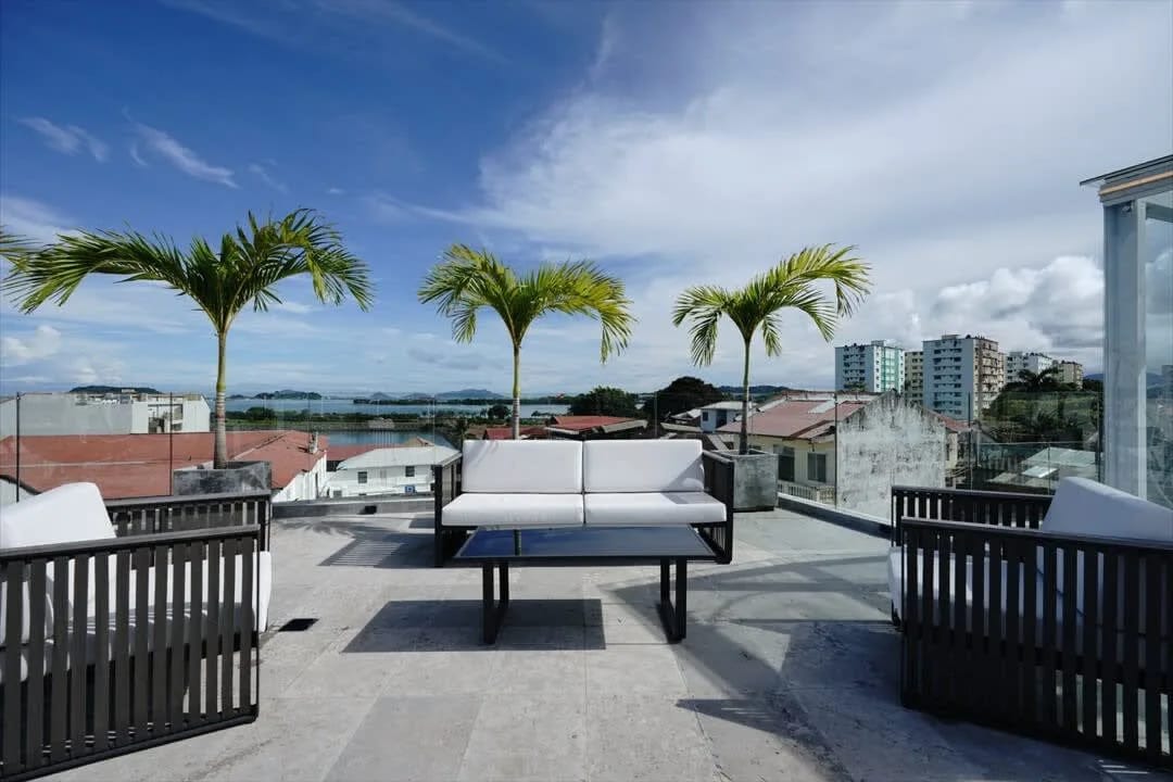 High-end 2BR in Casco Antiguo w/ Rooftop