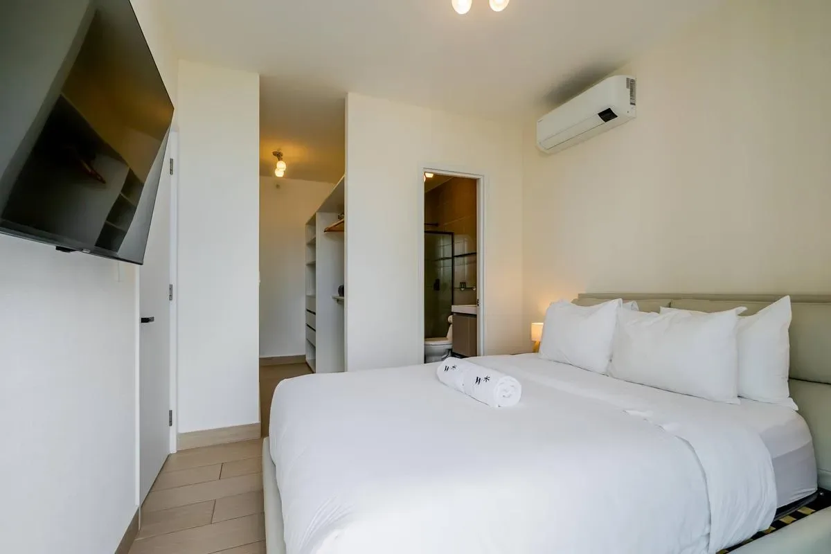 Deluxe 1BR in San Francisco w/ Balcony
