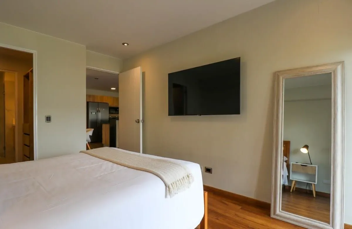 Remarkable 1BR with Balcony in Miraflores