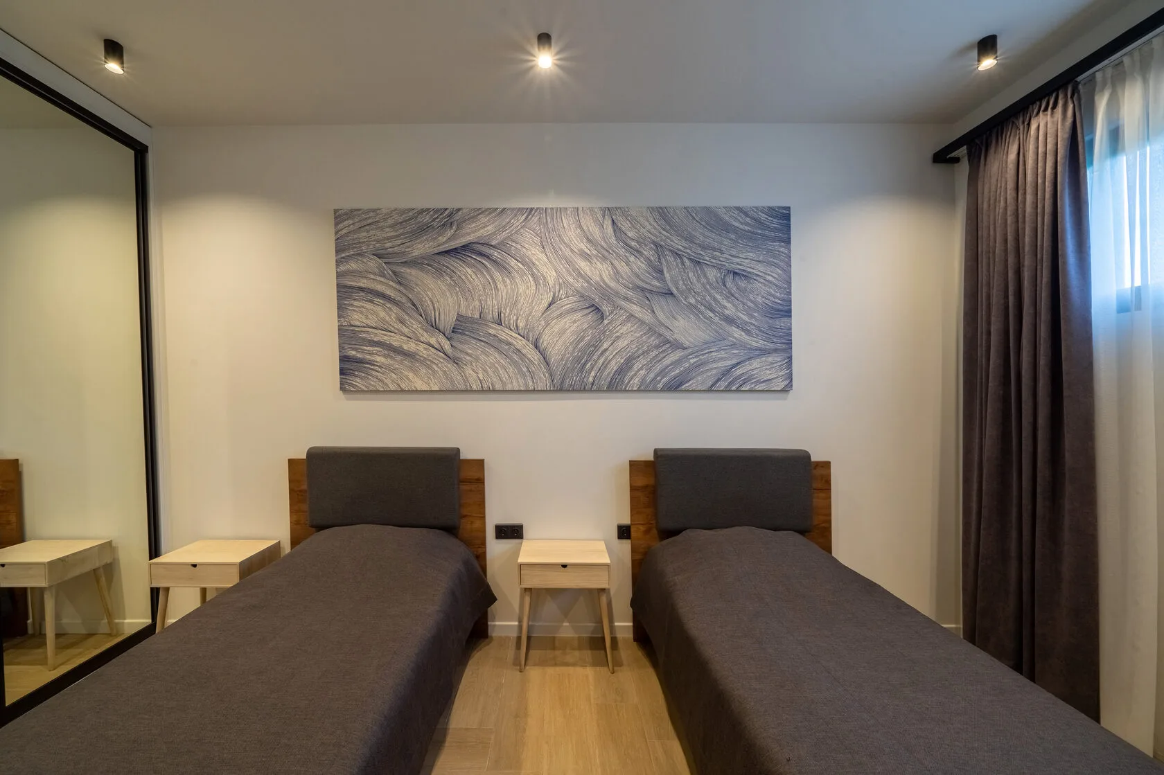 Aurora Luxe property photo