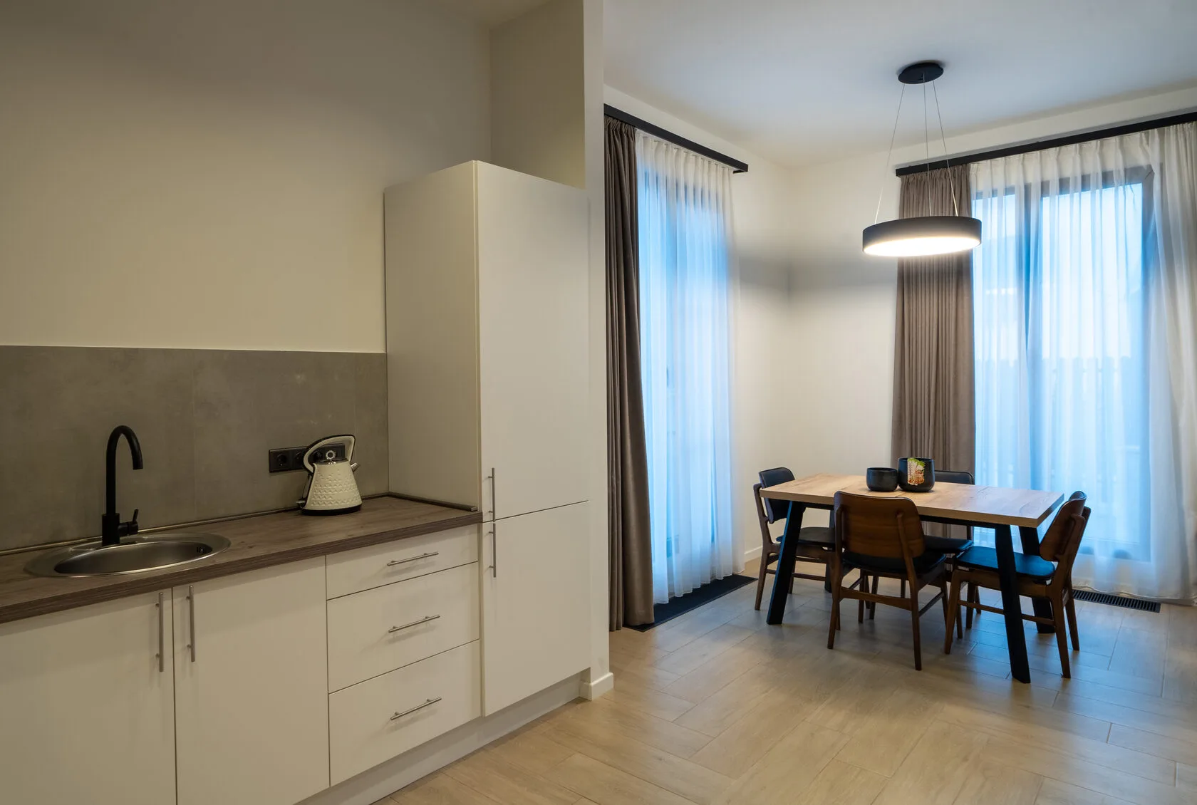 Aurora Luxe property photo