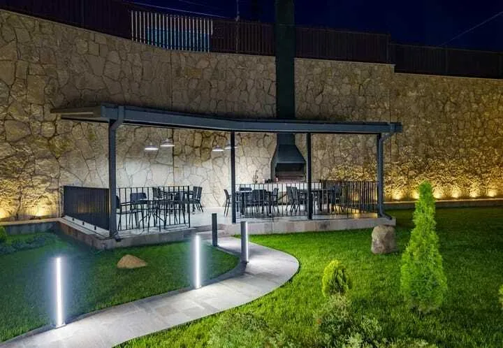 Aurora Luxe property photo
