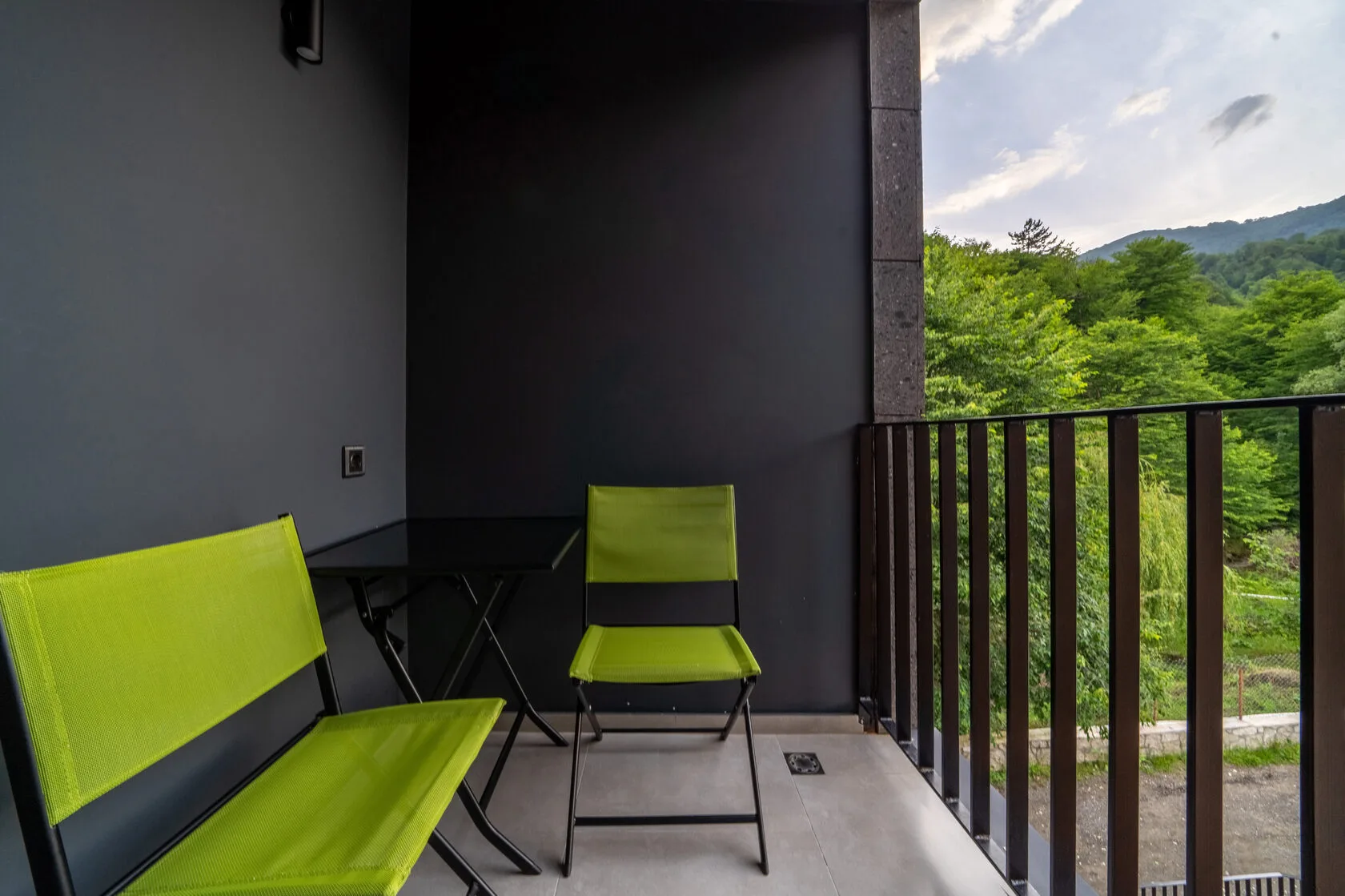 Aurora Luxe property photo