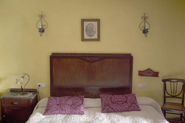 Guest room
