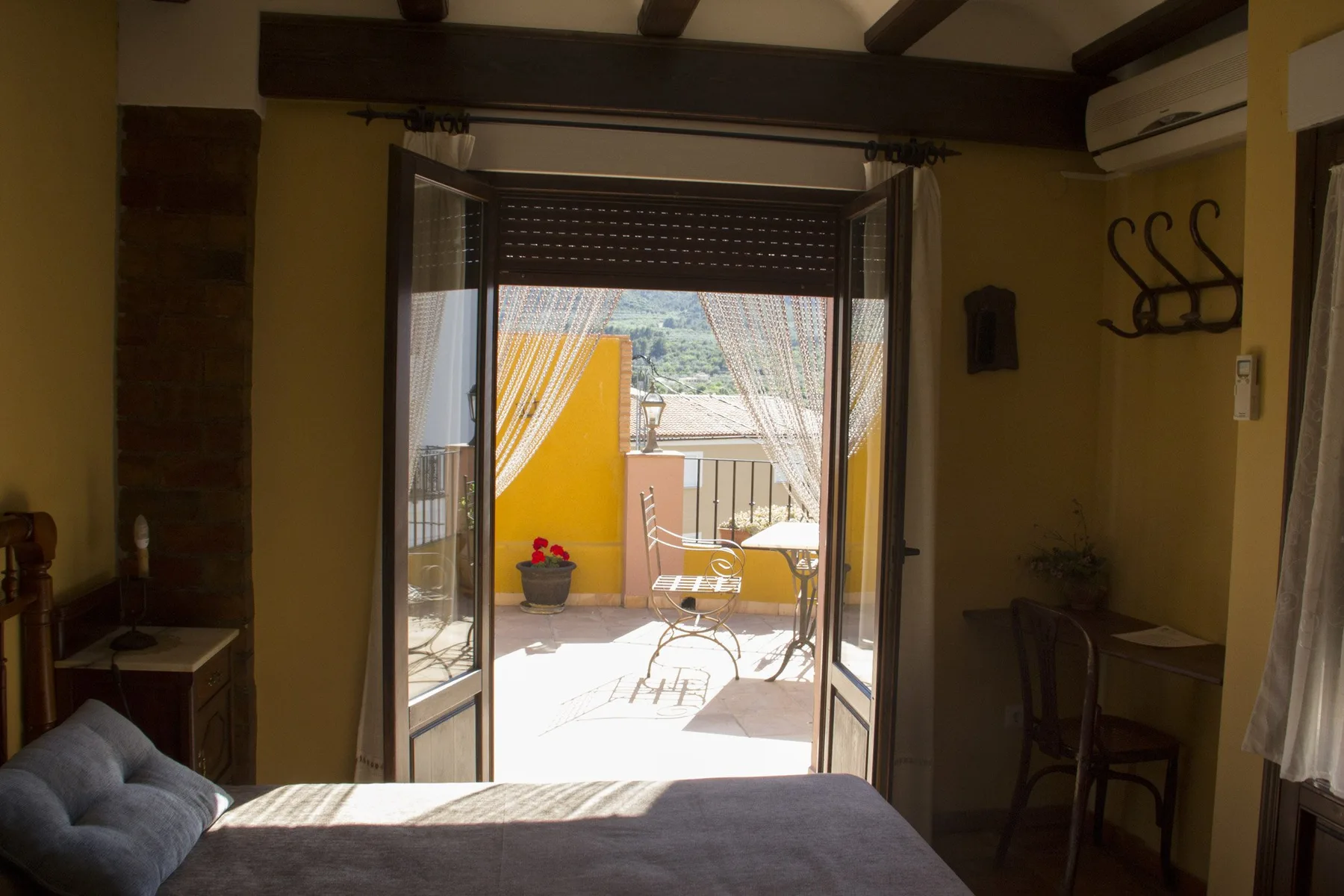 Guest room with terrace