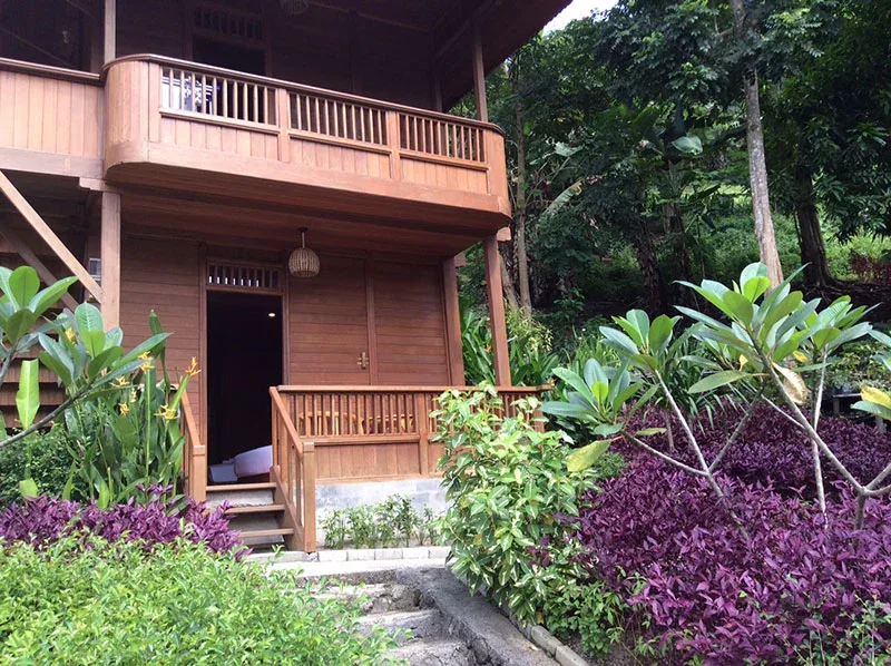 Cassia room