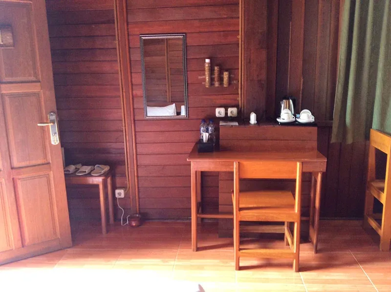 Cassia room