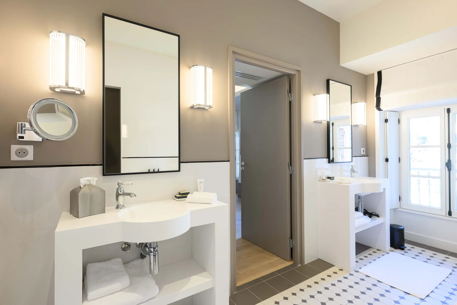 Victor Suite