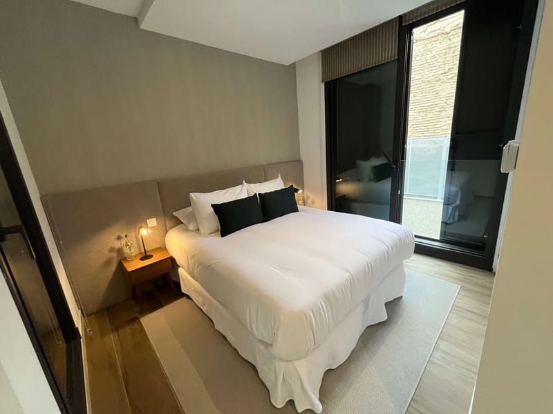 Chic Urban 3BR w/ Sunny Terrace in Chueca