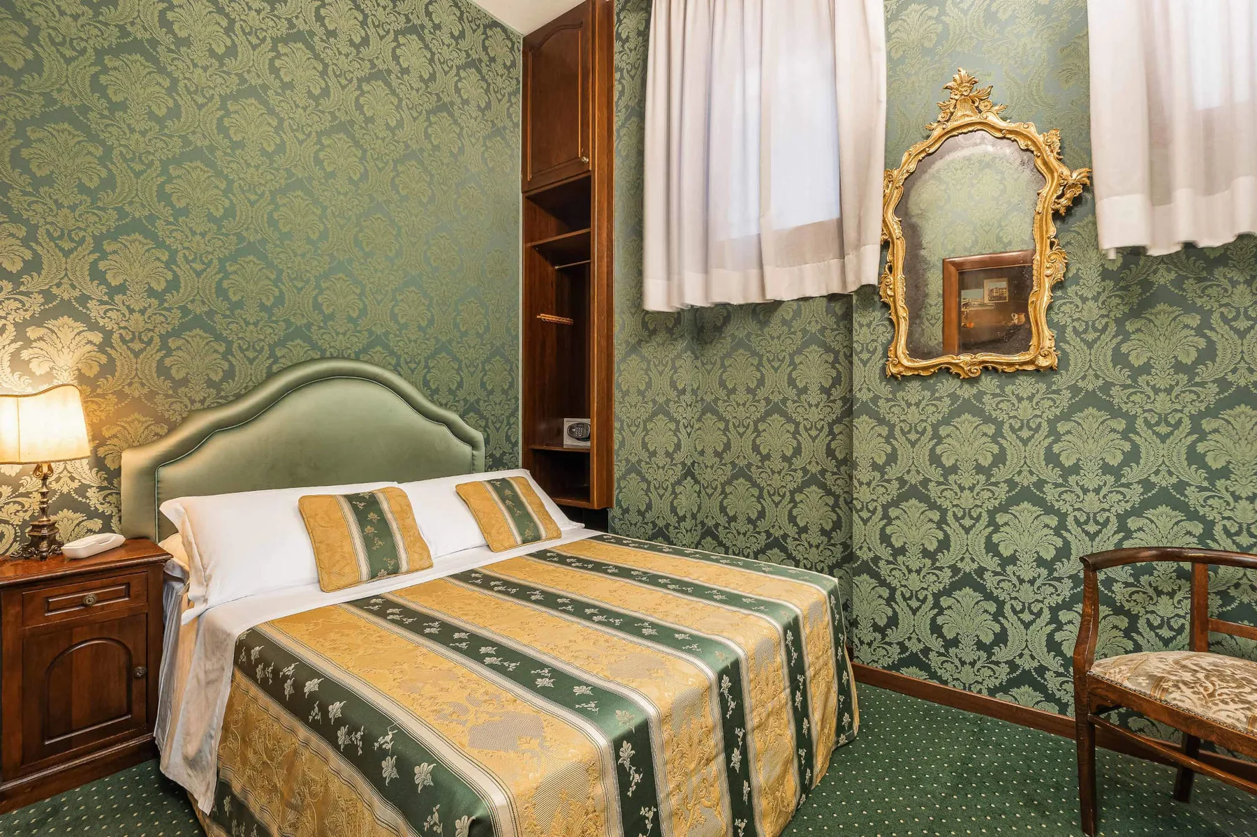 Hotel Marconi room or interior