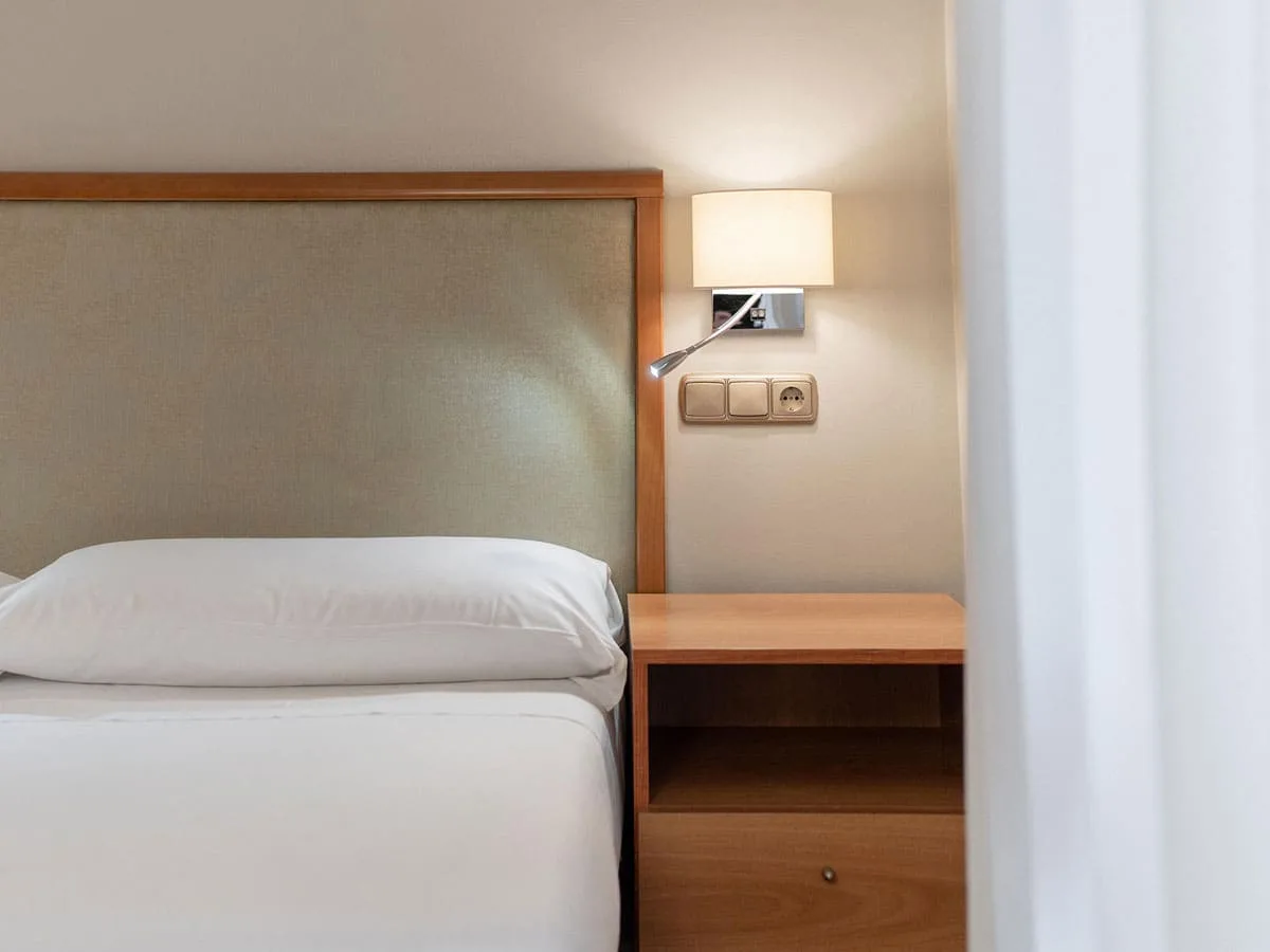 Habitación individual en el Hotel Carreño.
