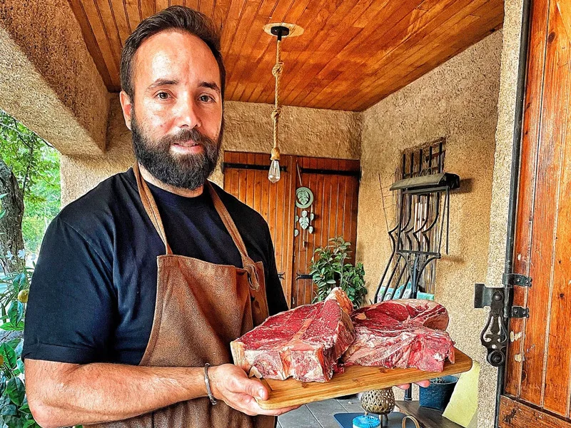 Comida servida en la posada
