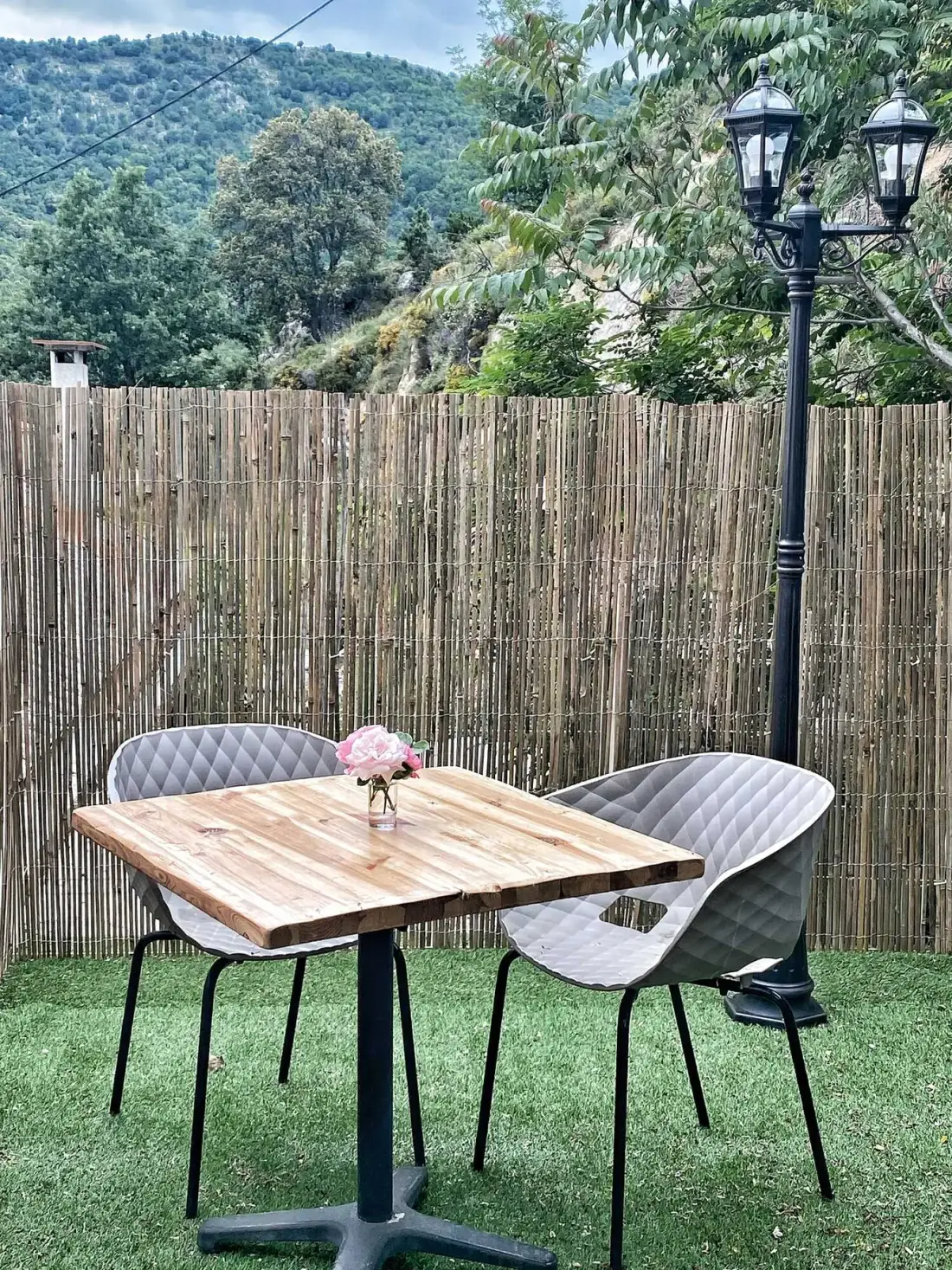 Terraza asociada a una habitación