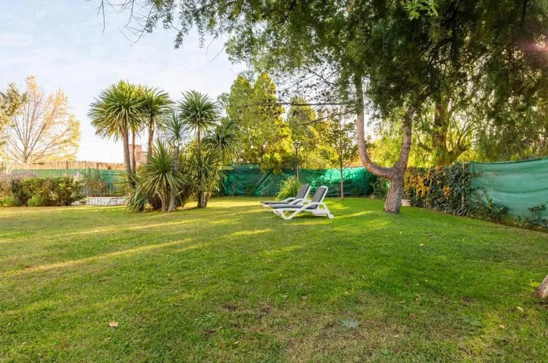 Stylish 2BR Home with Air Conditioning