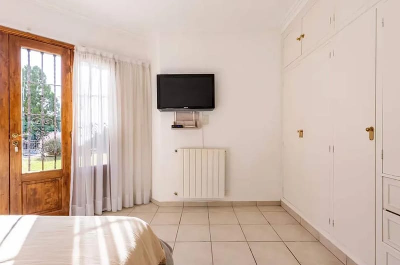 Stylish 2BR Home with Air Conditioning