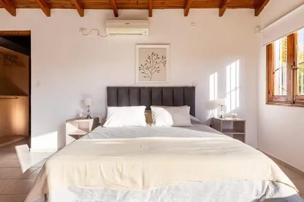 Elegante vivienda de 2 dormitorios con aire acondicionado