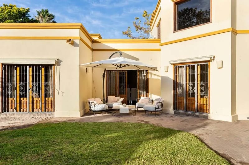 Stylish 2BR Home with Air Conditioning