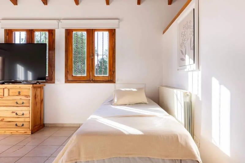 Stylish 2BR Home with Air Conditioning