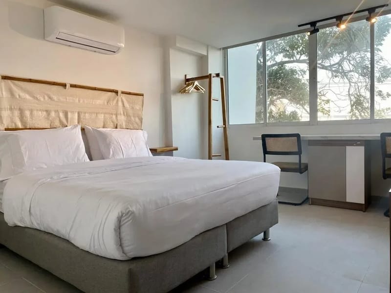 Chic 2BR w/ Balcony n AC in Bocagrande