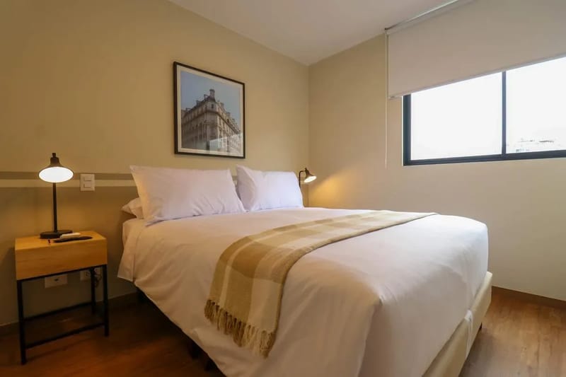 Glorious 2BR w/ Perfect Balcony Near Kennedy Park