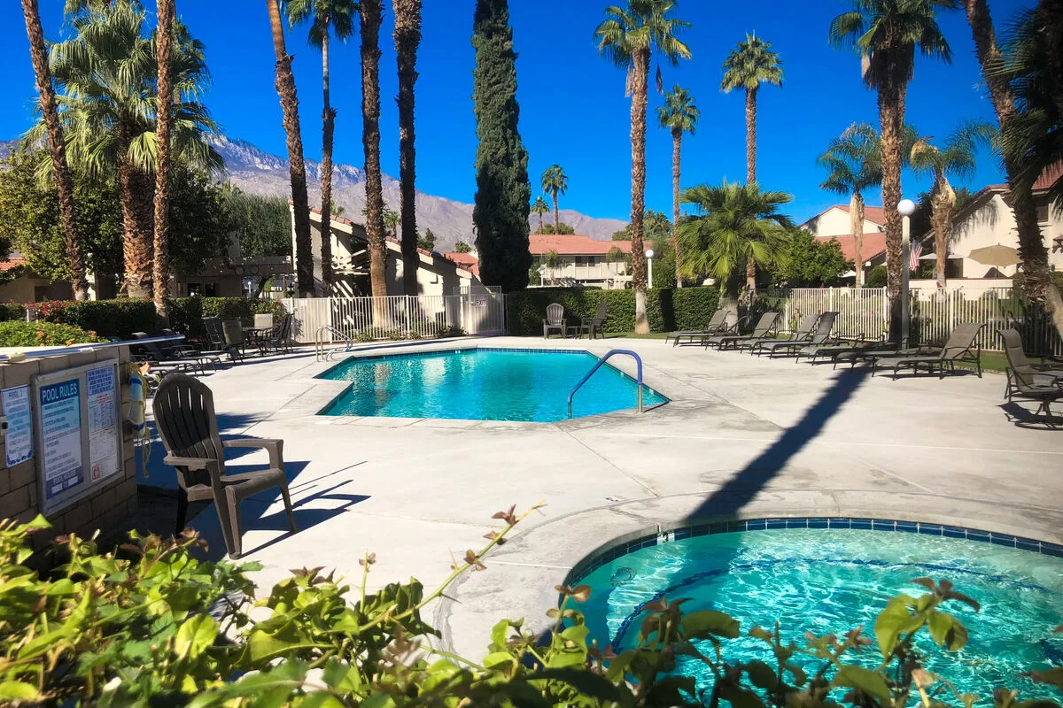 Mountain Shadows Condo