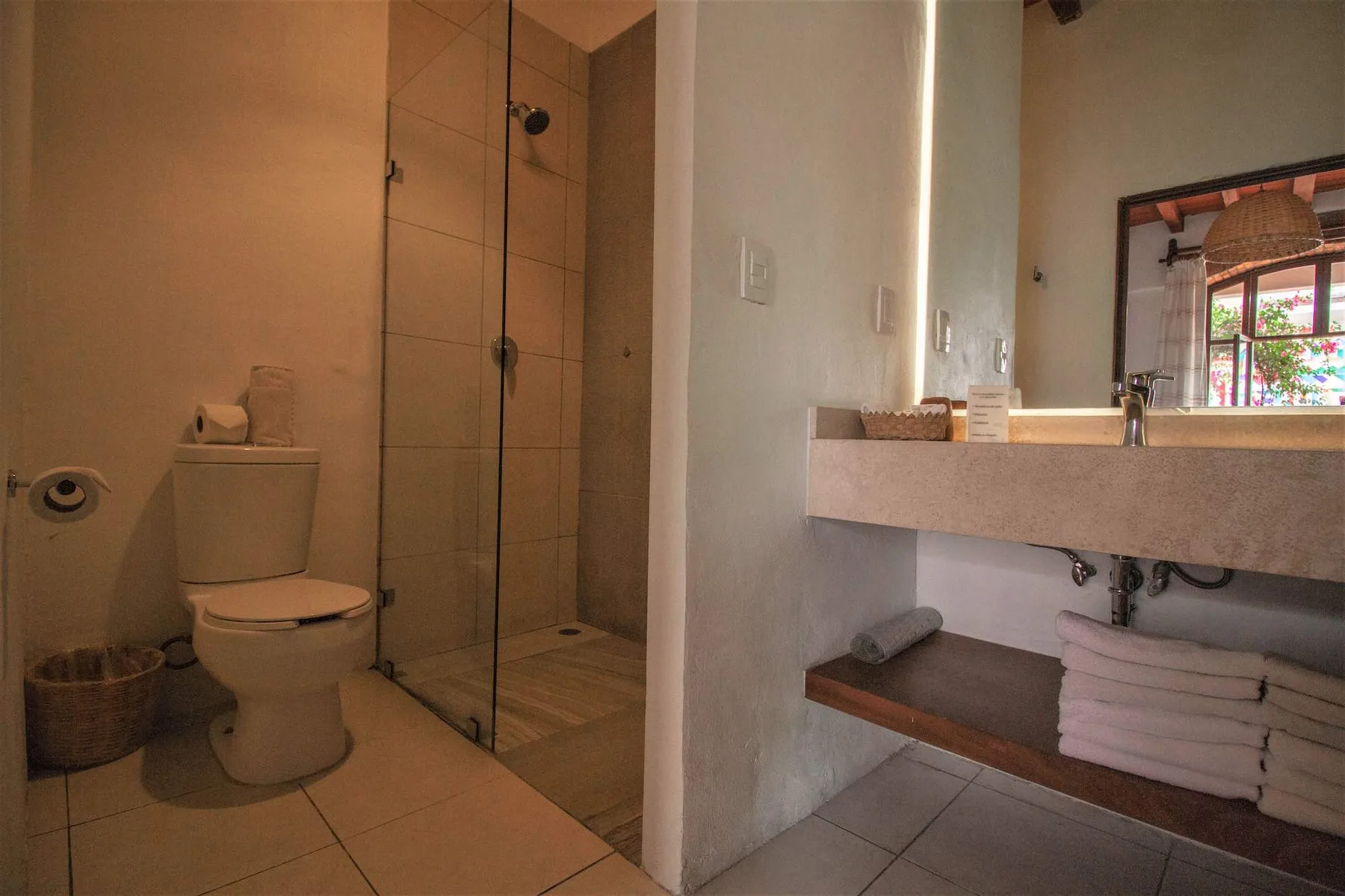 Deluxe King room