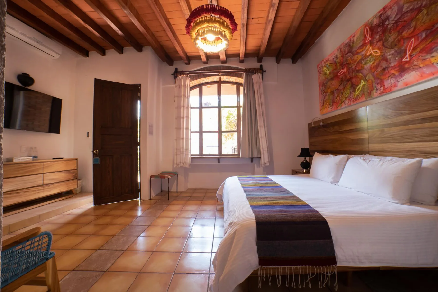 Deluxe King room