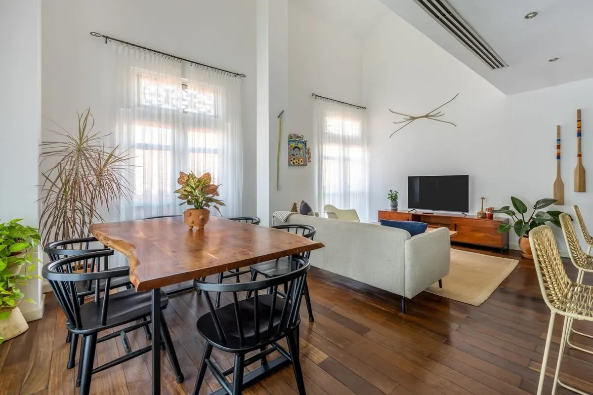 Exclusive 2BR in Casco Antiguo