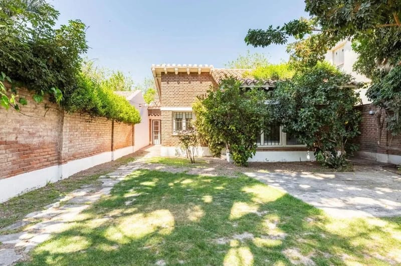 Bright 9BR Space w/ Pool Access