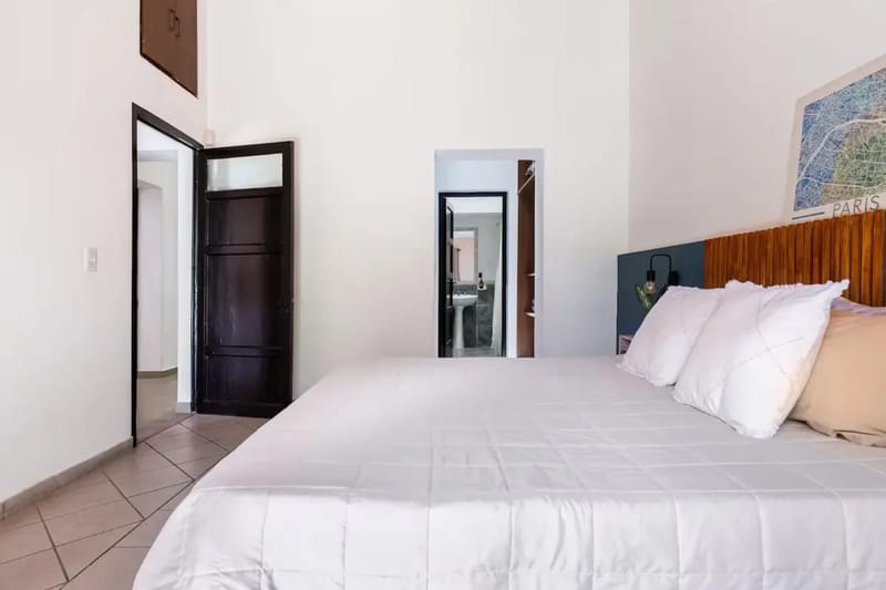 Bright 9BR Space w/ Pool Access