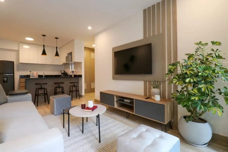 Enchanting 2BR with Balcony in Miraflores
