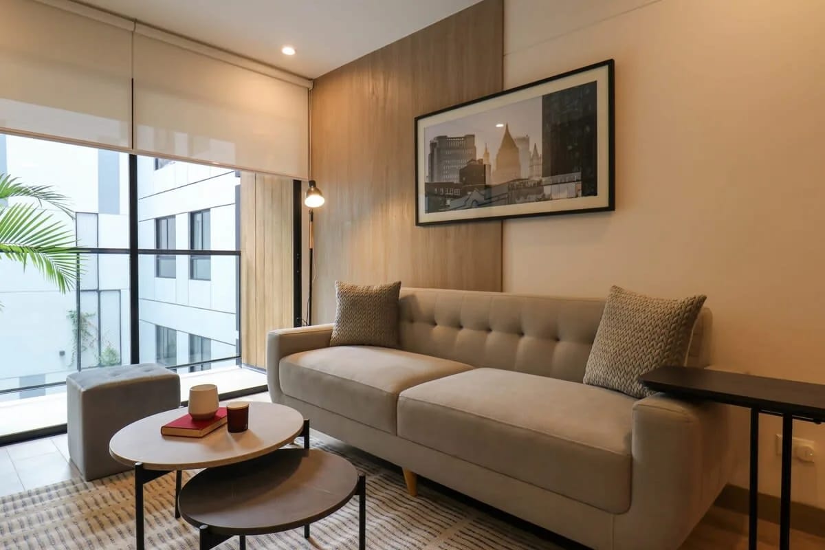 Enchanting 2BR with Balcony in Miraflores