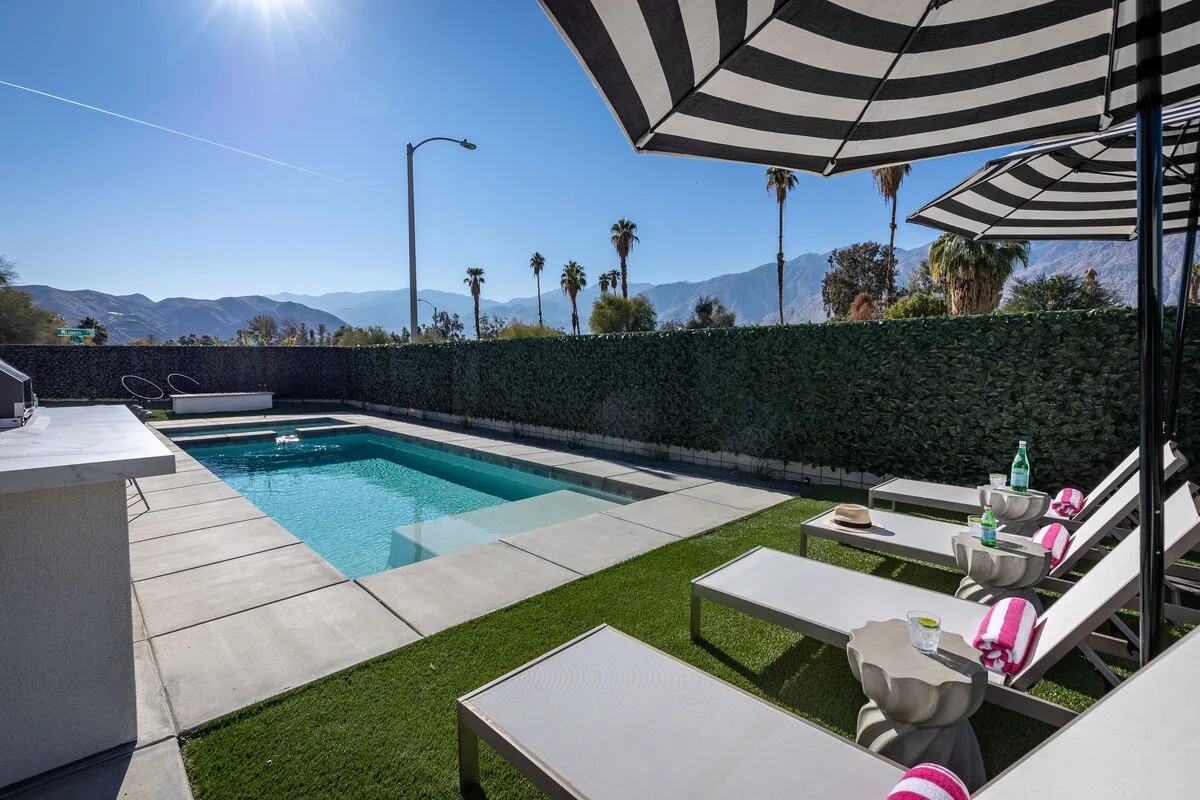 Picture Perfect Retreat