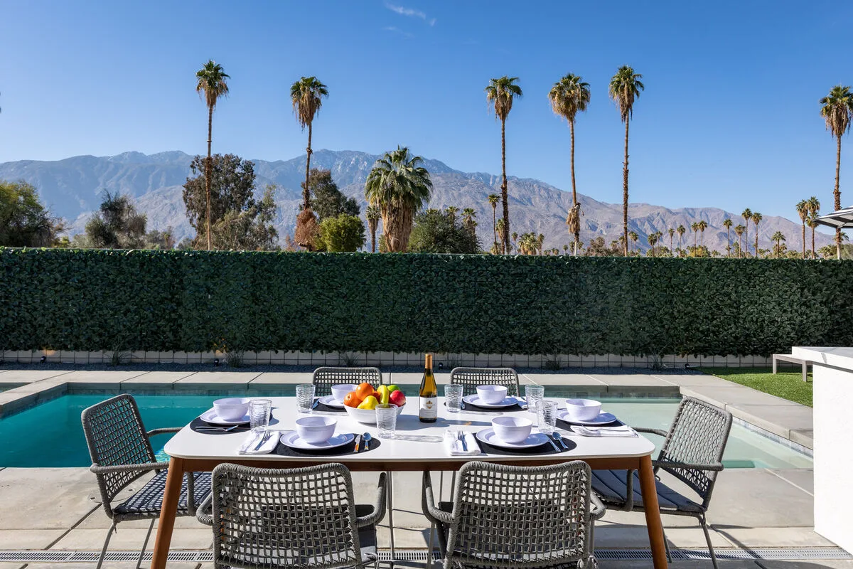 Picture Perfect Retreat