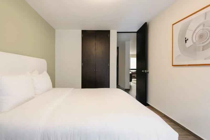 Spectacular 2BR in Parque España