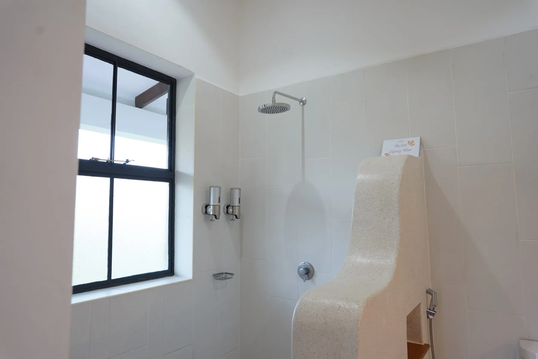 Habitación con vistas a la piscina