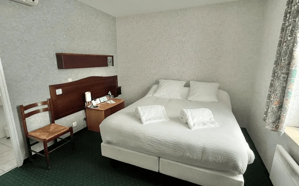 Habitación doble estándar en el edificio anexo