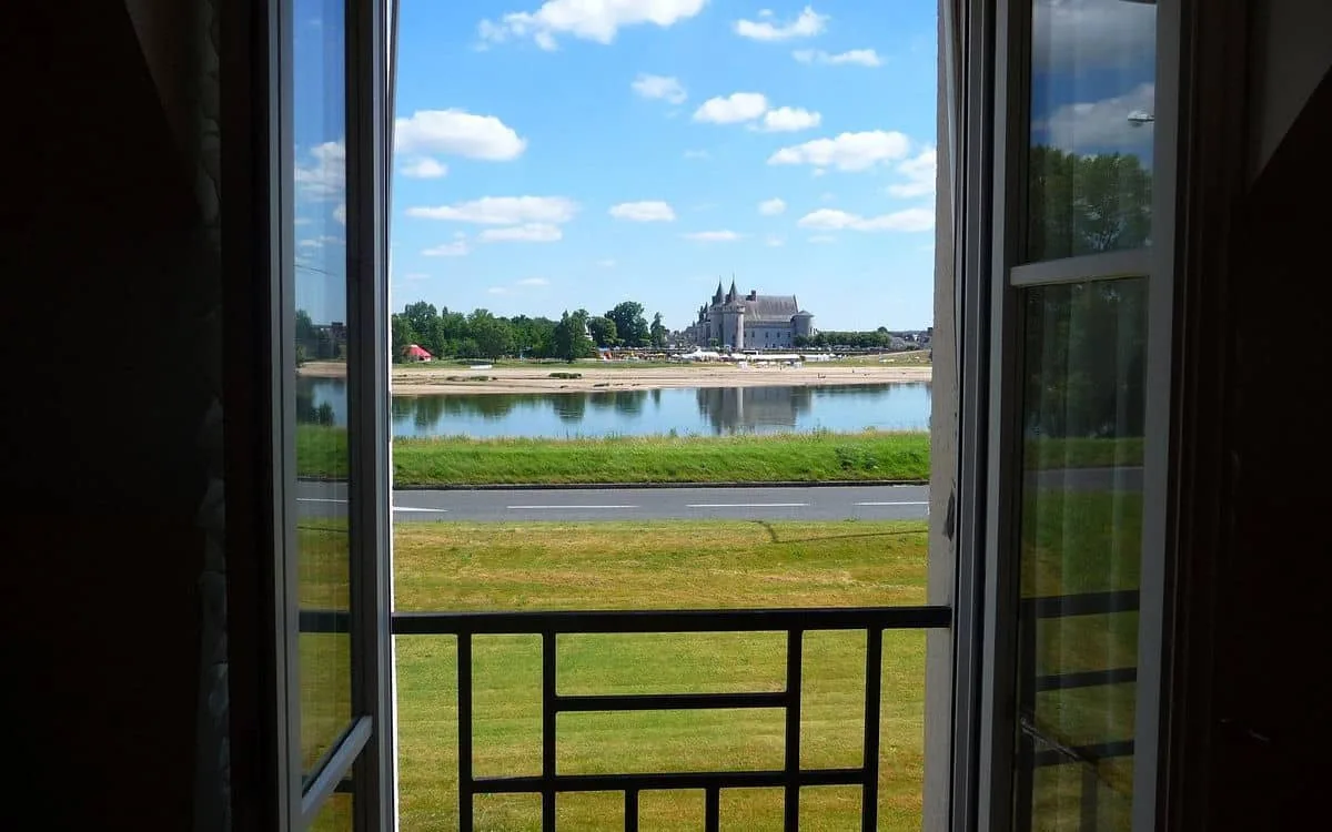 Habitación doble superior con vistas al castillo de Sully-sur-Loire